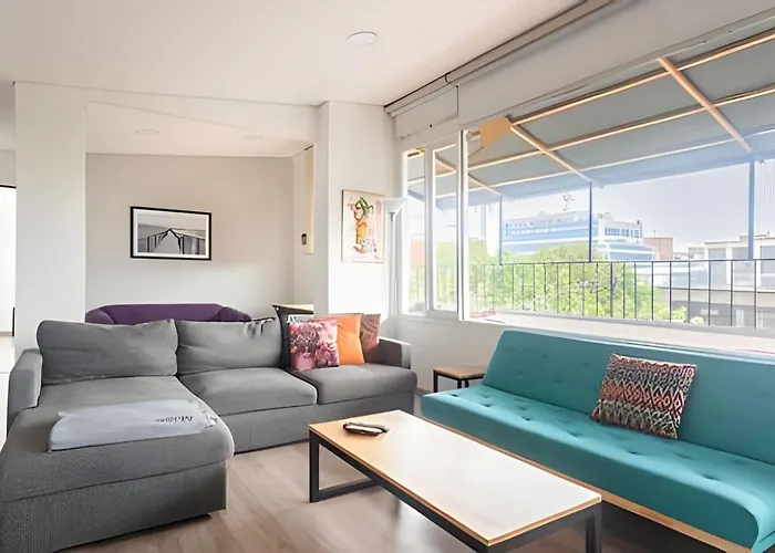 501 - Bright, Stylish Terrace Apt 5 Min To T Zone Andino