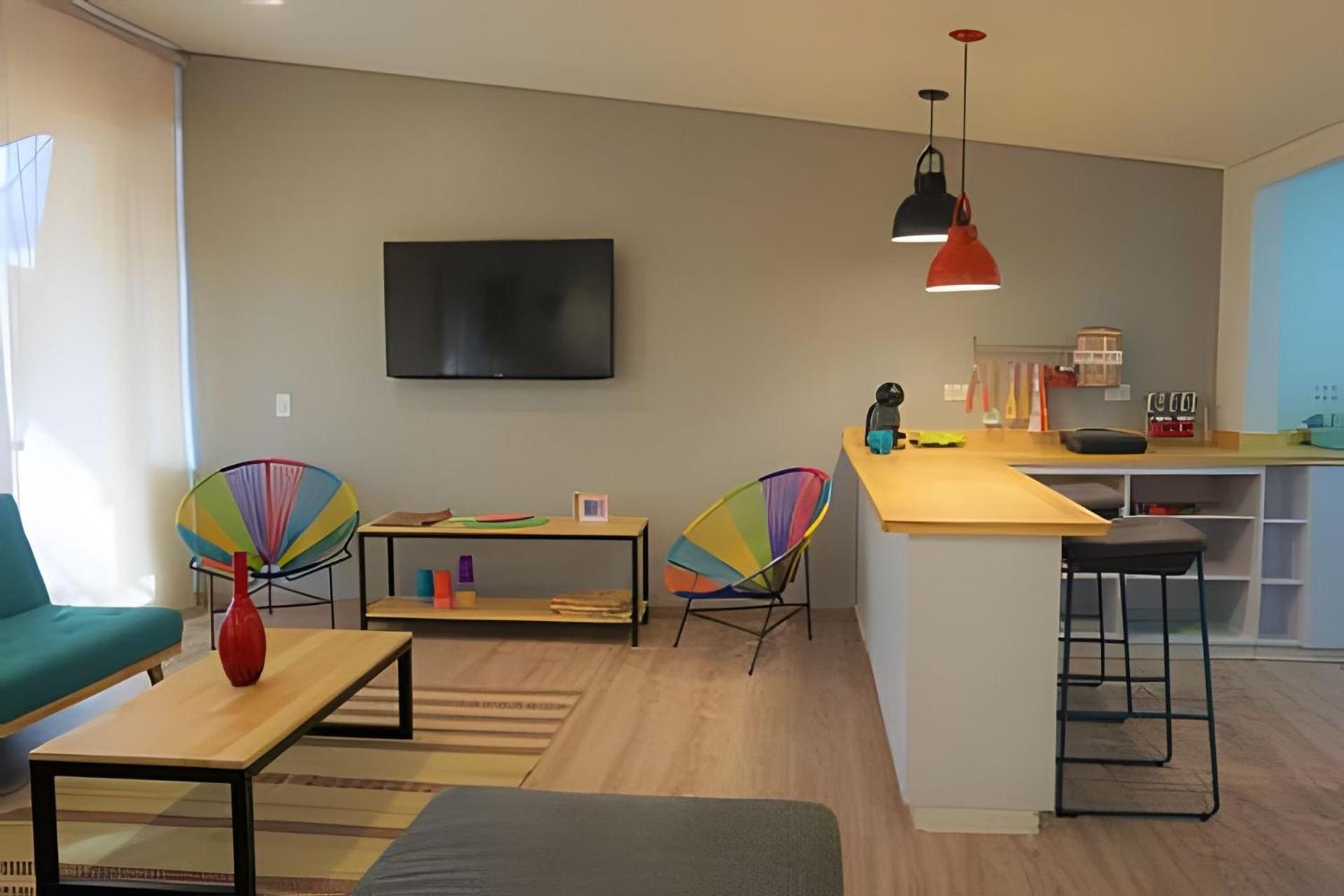 501 - Bright, Stylish Terrace 5 Min To T Zone Andino Apartment Bogota